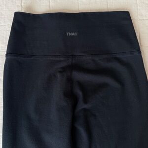 Aritzia TNA Yoga Pants